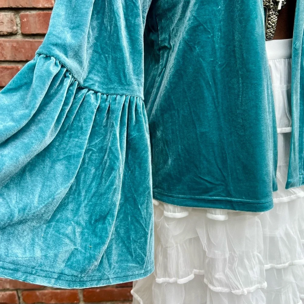 Embroidered Velvet Bell Sleeve Boho Kimono Cardigan - Picture 5 of 10